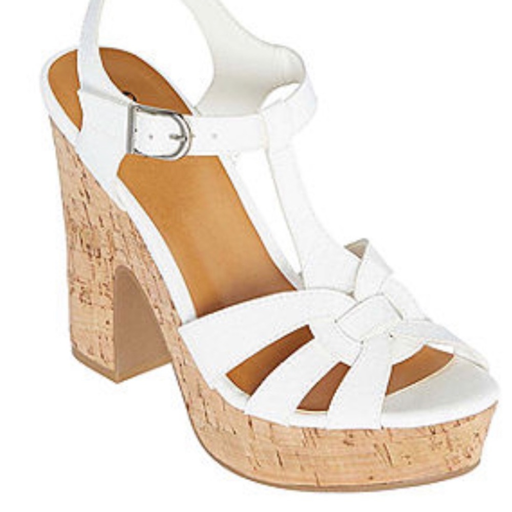 NWOT a.n.a Womens Vicksburg Heeled Sandals